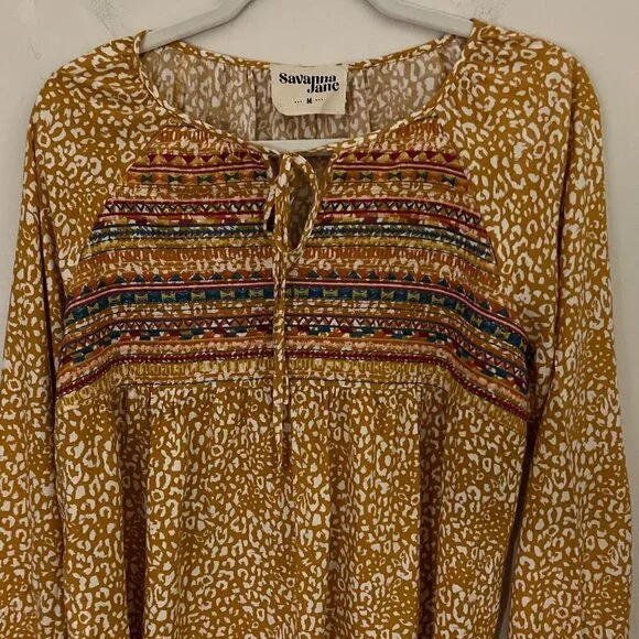 Savanna Jane giraffe print embroidered 100% Rayon blouse size M - Picture 4 of 6